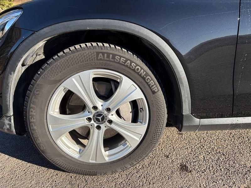 Gebraucht Mercedes GLC220 170 PS (125 kW) 2017 Schwarz SUV