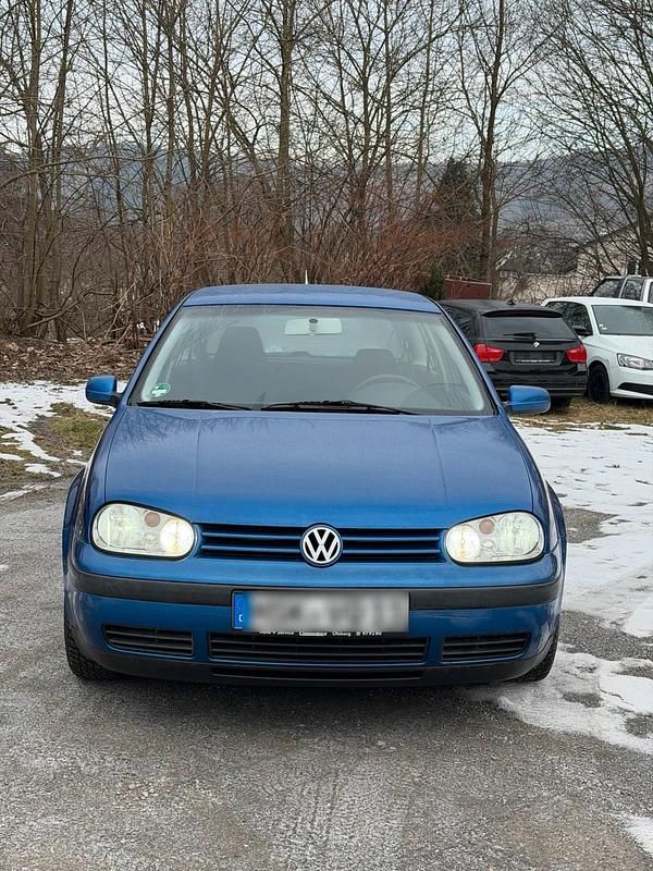 Gebraucht VW Golf IV 75 PS (55 kW) 2002 Blau Kleinwagen