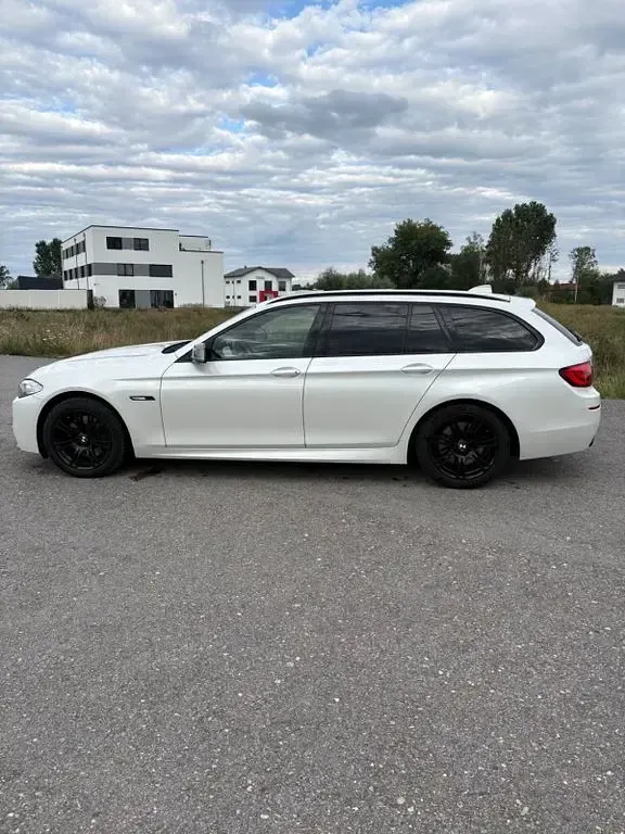 Gebraucht BMW 530 Performance 258 PS (189 kW) 2013 Weiß Kombi