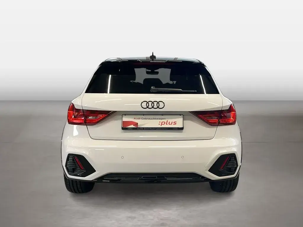 Gebraucht Audi A1 Sport 150 PS (110 kW) 2024 Weiß SUV