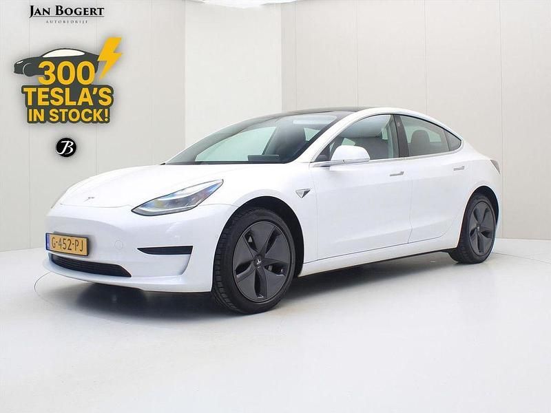 Weiß Gebraucht 2019 Tesla Model 3 Standard Range Limousine | 19.900 € (Guter Preis) - Bild 1/4