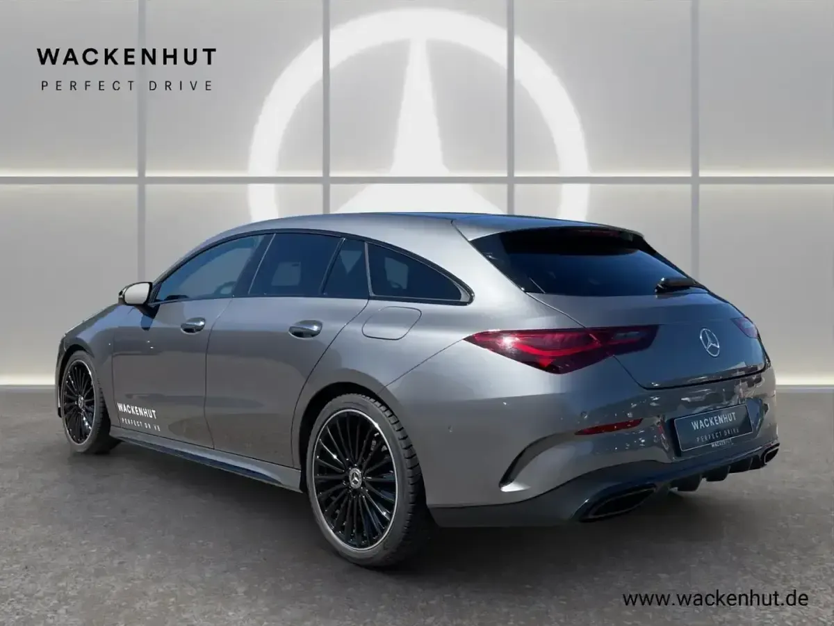 Gebraucht Mercedes CLA200 AMG 150 PS (110 kW) 2025 Grau Kombi