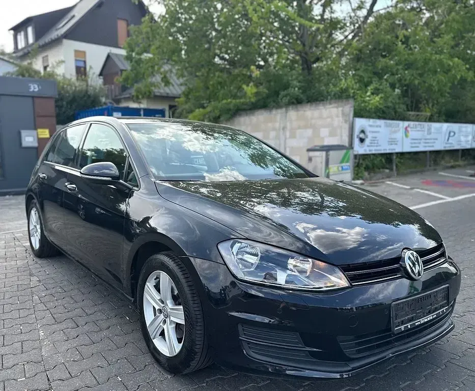 Gebraucht VW Golf VII Comfortline 140 PS (102 kW) 2014 Schwarz Limousine