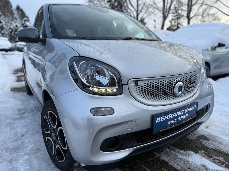 Gebraucht Smart ForFour Prime 90 PS (66 kW) 2017 Silber Kleinwagen