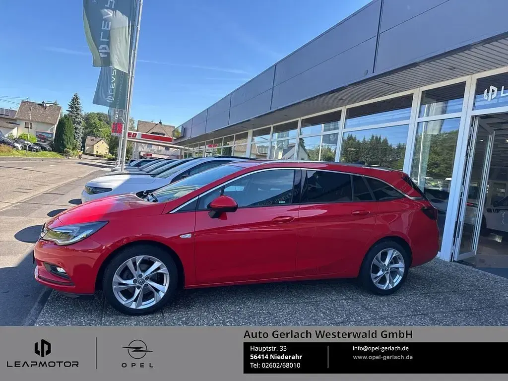 Gebraucht Opel Astra Dynamic 125 PS (91 kW) 2016 Rot Kombi