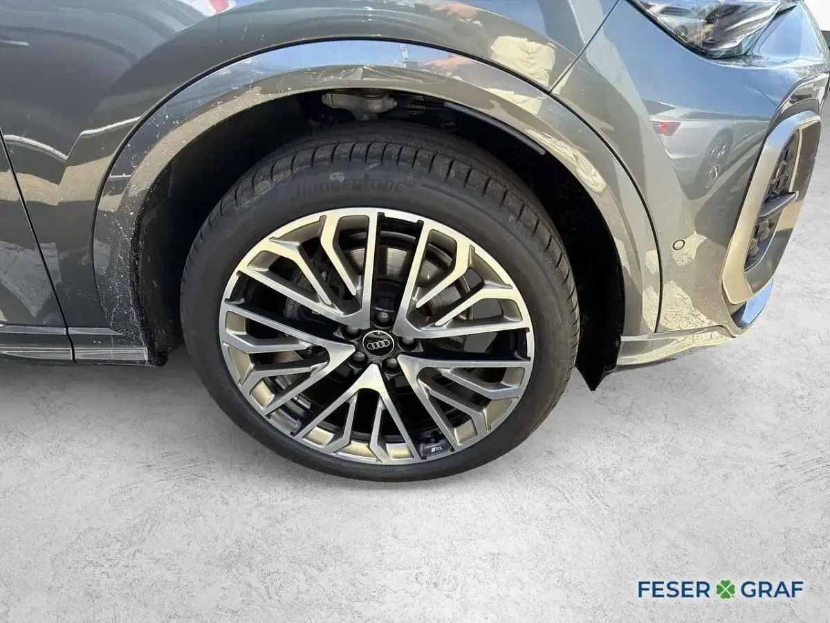 Gebraucht Audi Q5 Ambiente 204 PS (150 kW) 2025 Daytonagrau perleffekt SUV