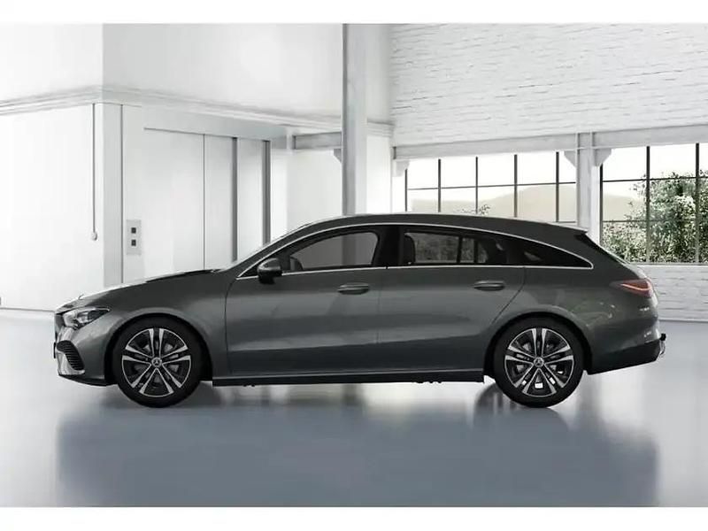 Gebraucht Mercedes CLA180 136 PS (100 kW) 2025 Metalliclack mountaingrau Limousine