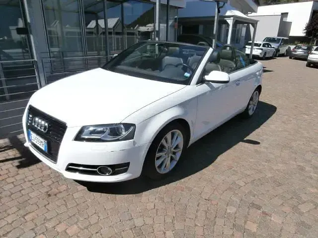 Gebraucht Audi A3 Cabriolet Ambition 105 PS (77 kW) 2011 Weiß Cabrio