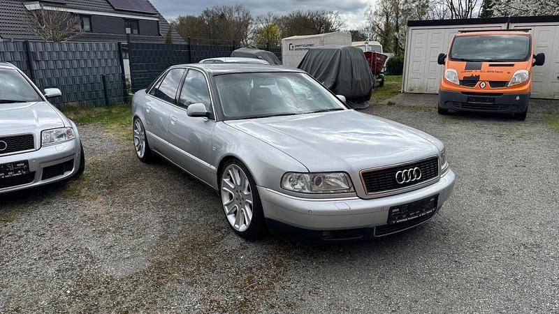 Gebraucht Audi A8 300 PS (220 kW) 1998 Silber Limousine