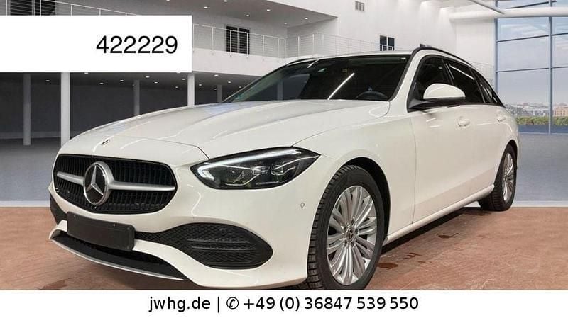 Gebraucht Mercedes C200 200 PS (147 kW) 2023 Weiß Limousine