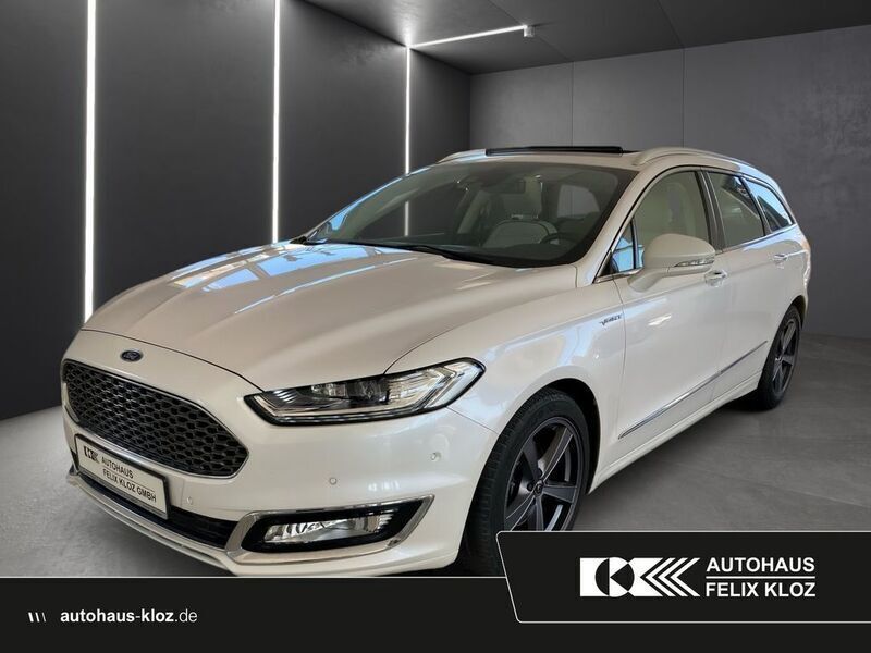 Andere farbe Gebraucht 2016 Ford Mondeo Vignale Kombi | 16.900 € (Etwas zu teuer) - Bild 1/4