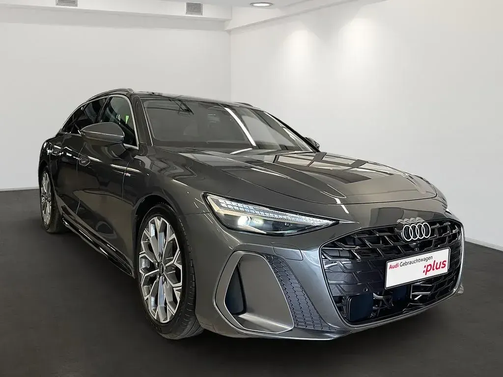 Neu Audi A6 Sport 204 PS (150 kW) 2025 Grau Kombi