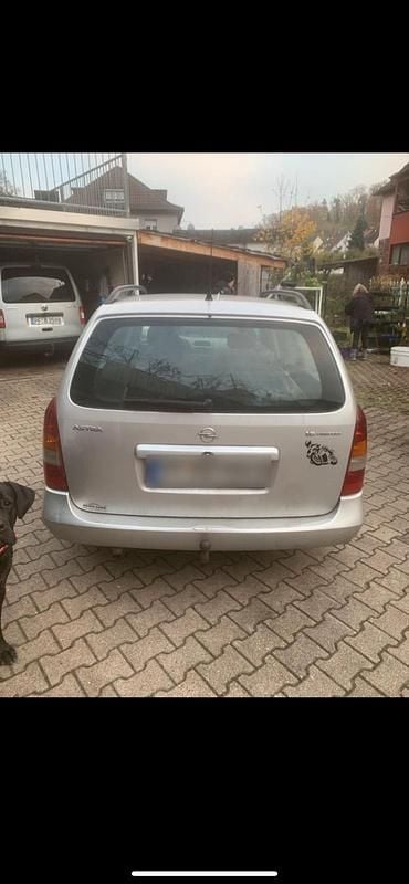 Gebraucht Opel Astra 105 PS (77 kW) 2004 Silber Kombi