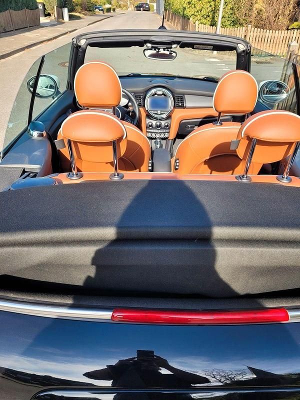 Gebraucht Mini Cooper Chili 136 PS (100 kW) 2020 Schwarz Kleinwagen