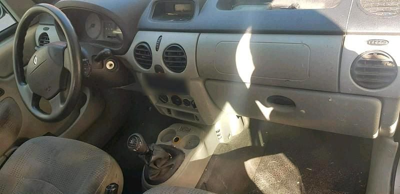 Gebraucht Renault Kangoo 58 PS (42 kW) 2005 Van / Kleinbus