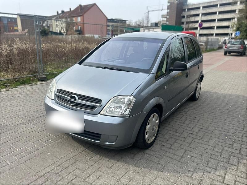 Gebraucht Opel Meriva 101 PS (74 kW) 2003 Silber Van / Kleinbus