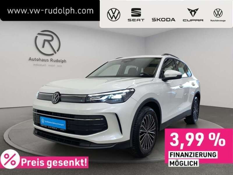 Oryxweiß perlmutteffekt Gebraucht 2024 VW Tiguan Life SUV | 34.949 € (Fairer Preis) - Bild 1/4