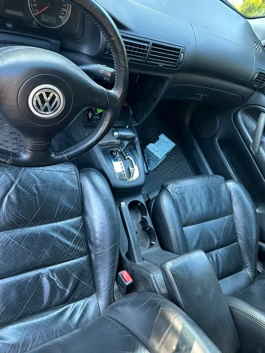 Gebraucht VW Passat 150 PS (110 kW) 2002 Blau Kombi