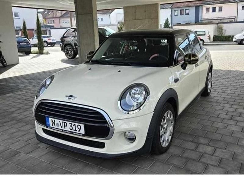 Beige Gebraucht 2016 Mini Cooper D Kleinwagen | 8.300 € (Guter Preis) - Bild 1/4