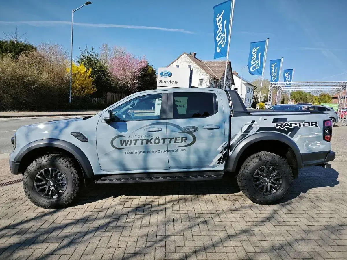 Gebraucht Ford Ranger Raptor 209 PS (153 kW) 2026 Command grey Pickup