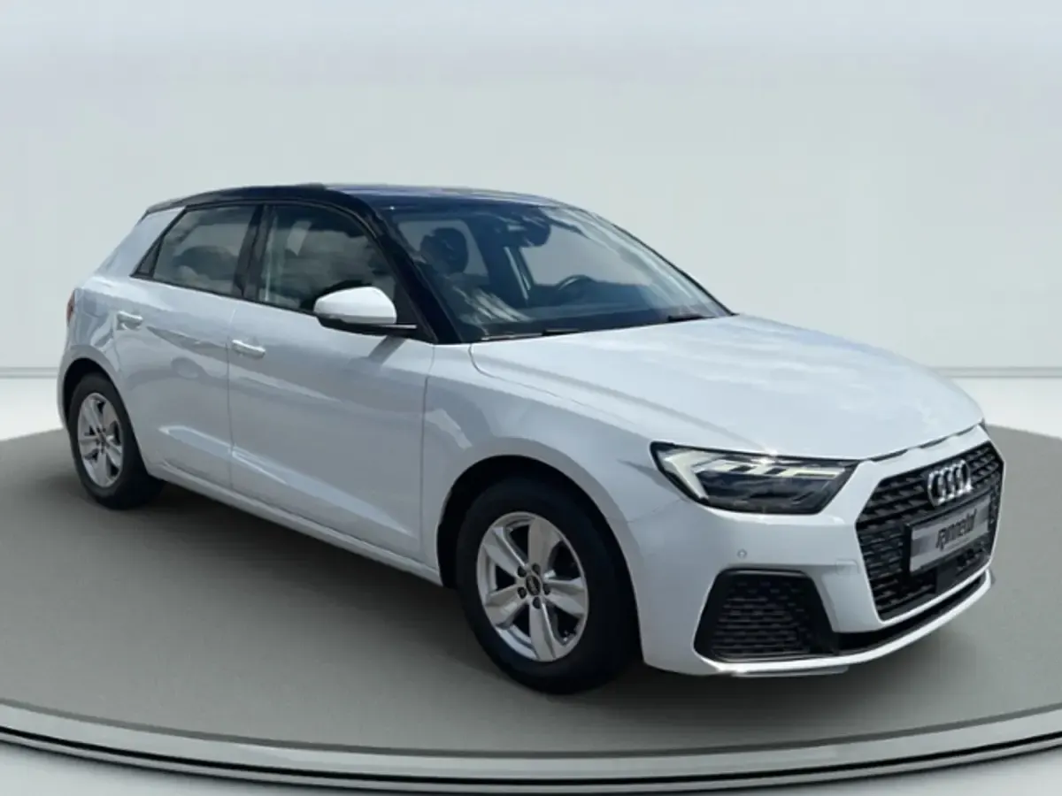 Gebraucht Audi A1 Sportback Ambiente 95 PS (69 kW) 2022 Weiß Kleinwagen