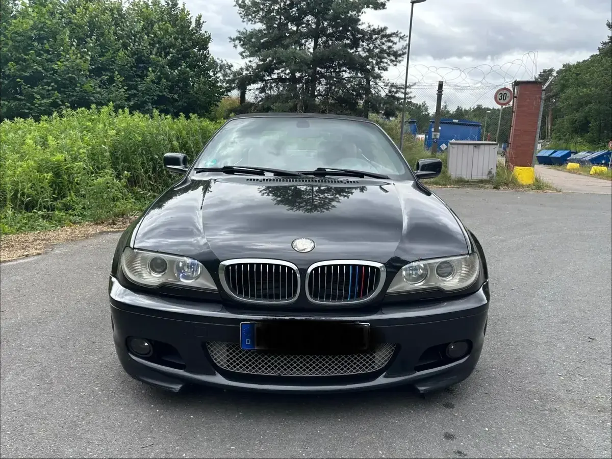 Gebraucht BMW 320 Cabriolet M Sport 170 PS (125 kW) 2004 Schwarz Cabrio