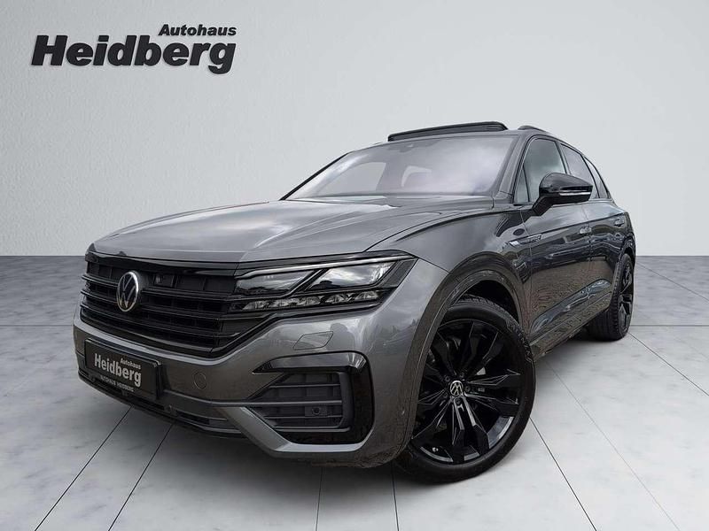 Grau Gebraucht 2022 VW Touareg R-line SUV | 62.770 € - Bild 1/4