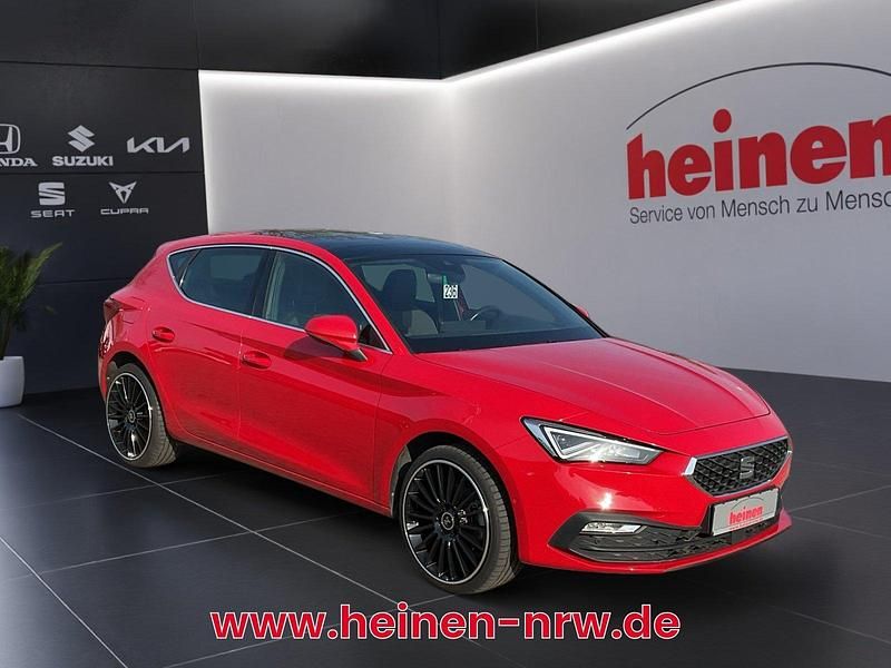 Gebraucht Seat Leon XCELLENCE 150 PS (110 kW) 2021 Rot Limousine