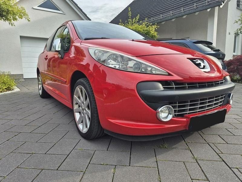Rot Gebraucht 2009 Peugeot 207 RC Limousine | 6.500 € (Teuer) - Bild 1/4