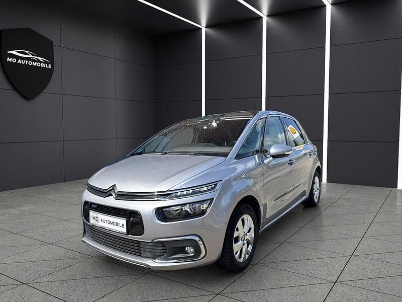 Grau Gebraucht 2017 Citroën C4 Picasso PureTech Van / Kleinbus | 9.999 € (Fairer Preis) - Bild 1/4