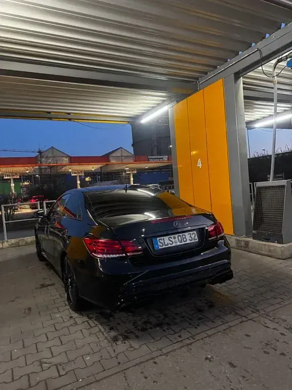 Gebraucht Mercedes E350 252 PS (185 kW) 2014 Schwarz Coupé