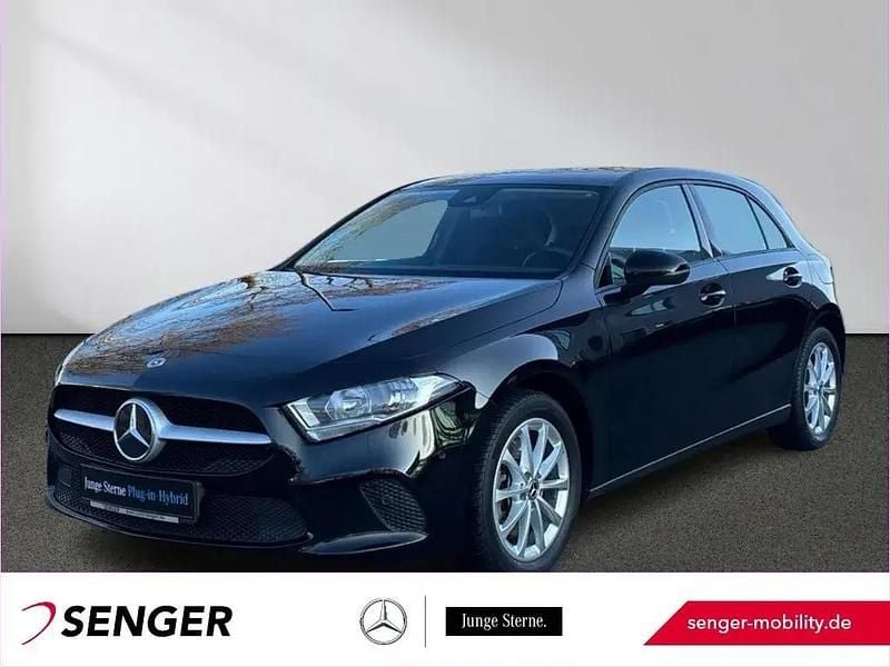 Unilack nachtschwarz Gebraucht 2022 Mercedes A250 Business Limousine | 23.990 € (Fairer Preis) - Bild 1/1