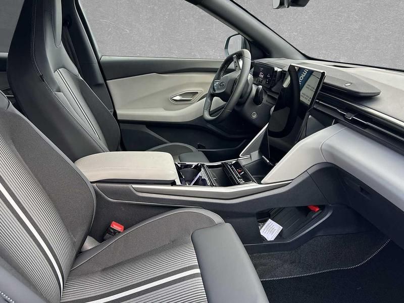 Neu Ford Capri 210 kW (286 PS) 2025 Blau Limousine