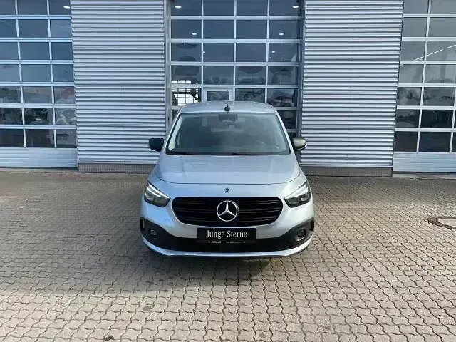 Gebraucht Mercedes Citan 110 95 PS (69 kW) 2022 Silber Van / Kleinbus