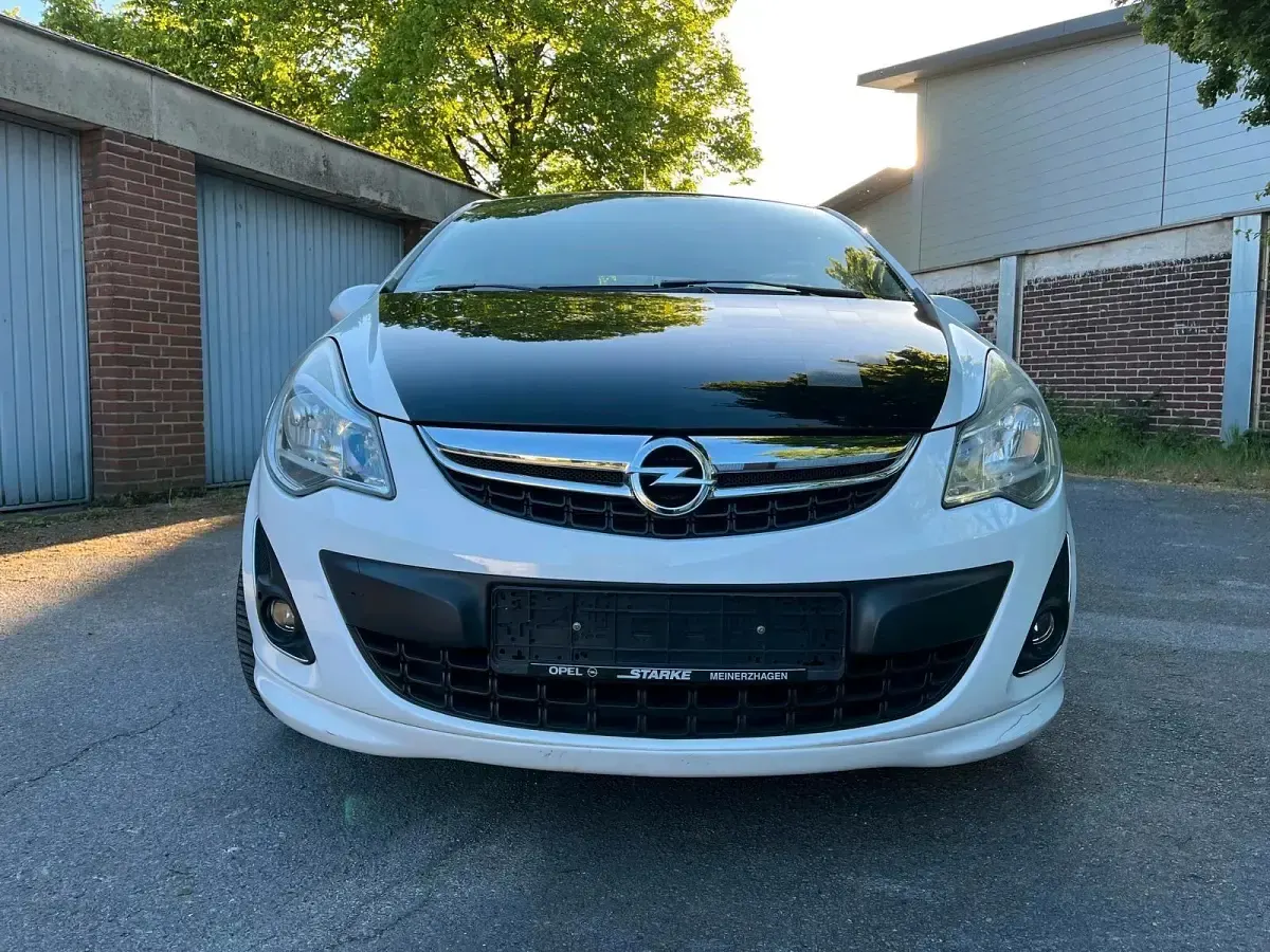 Gebraucht Opel Corsa OPC 87 PS (63 kW) 2011 Weiß Kleinwagen