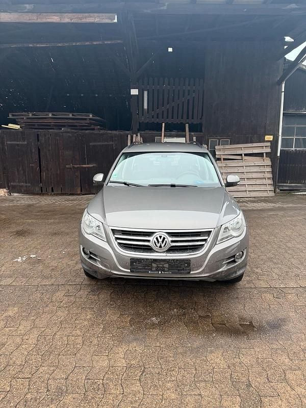 Gebraucht VW Tiguan 200 PS (147 kW) 2009 Beige SUV