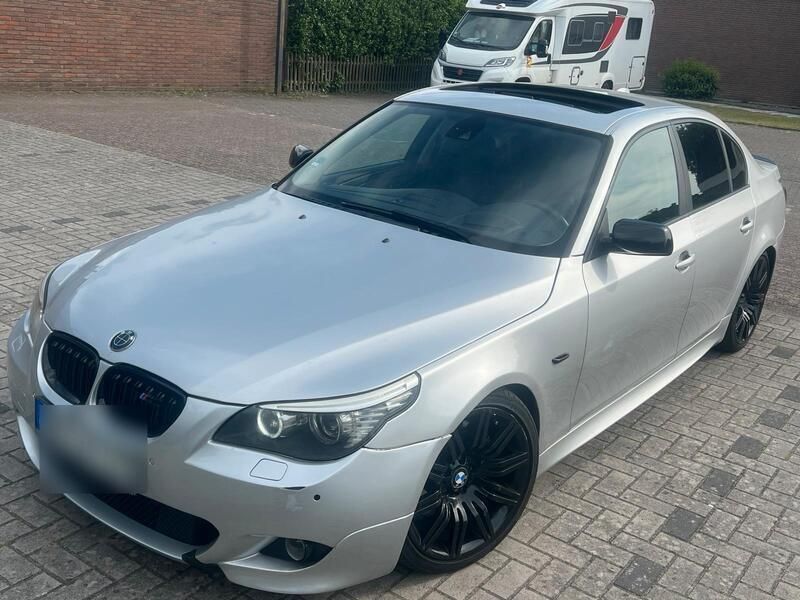Silber Gebraucht 2007 BMW 535 M Sport Limousine | 9.200 € (Fairer Preis) - Bild 1/4