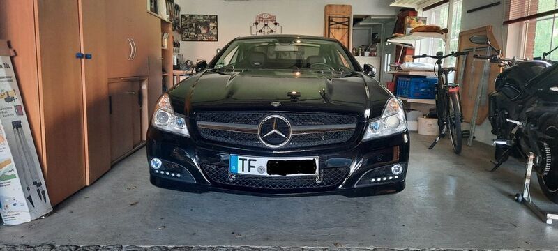 Schwarz Gebraucht 2008 Mercedes 300 Cabrio | 25.555 € - Bild 1/4