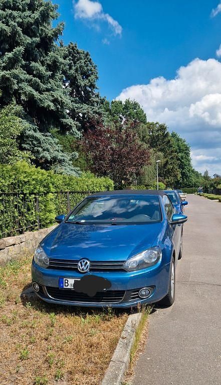 Gebraucht VW Golf Cabriolet 122 PS (89 kW) 2014 Blau Cabrio
