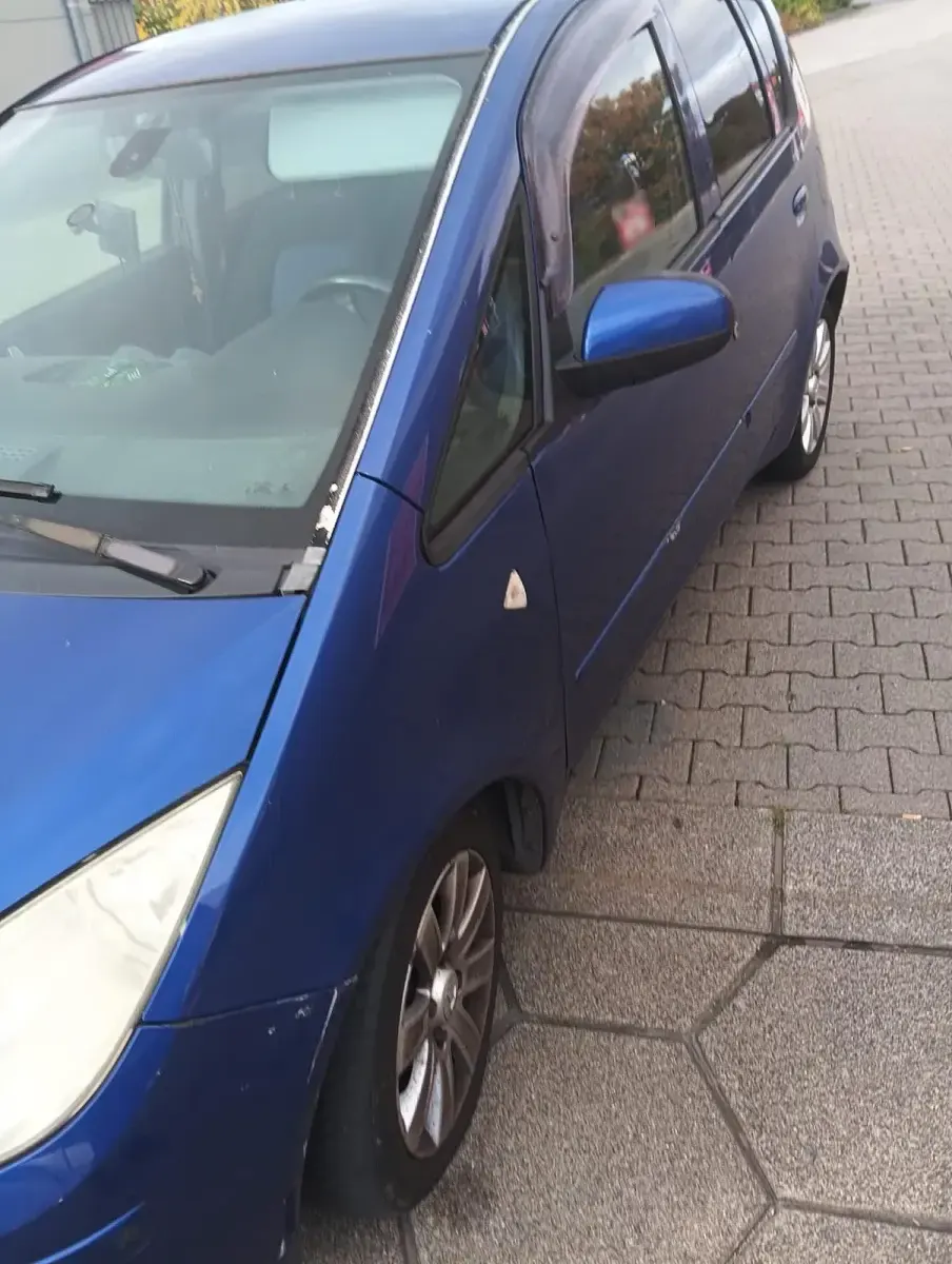 Gebraucht Mitsubishi Colt Inform 75 PS (55 kW) 2007 Blau Limousine