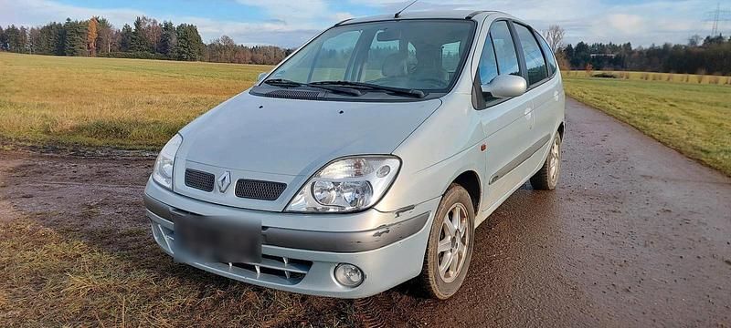 Gebraucht Renault Mégane 107 PS (78 kW) 2001 Grau Kleinwagen