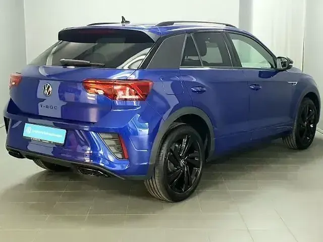 Neu VW T-Roc R-line 150 PS (110 kW) 2025 Blau SUV