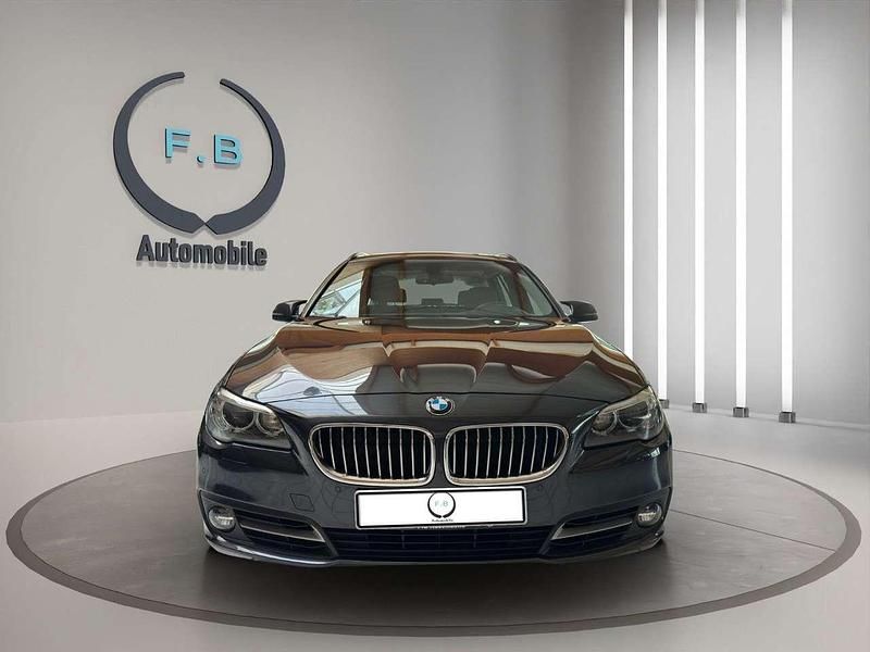 Gebraucht BMW 520 Performance 184 PS (135 kW) 2013 Grau Kombi