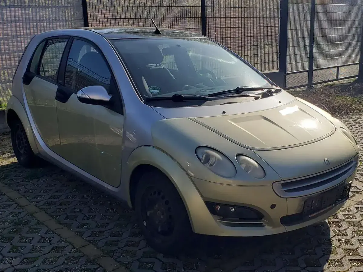 Usata Smart ForFour Pulse 95 CV (69 kW) 2005 Verde Utilitaria