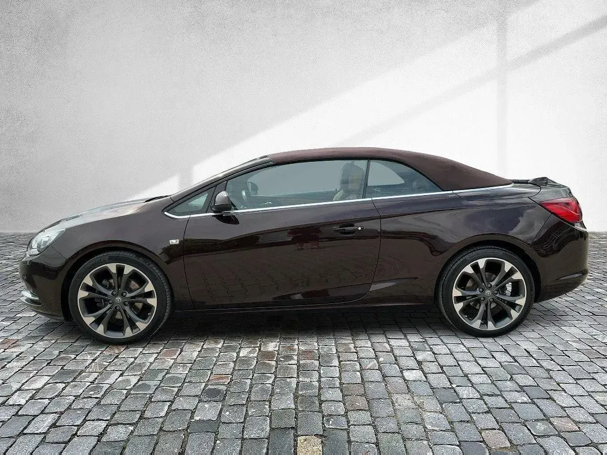 Gebraucht Opel Cascada Active 140 PS (102 kW) 2017 Braun Cabrio