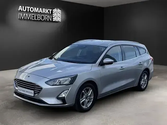 Gebraucht Ford Focus Cool & Connect 140 PS (102 kW) 2022 Silber Limousine