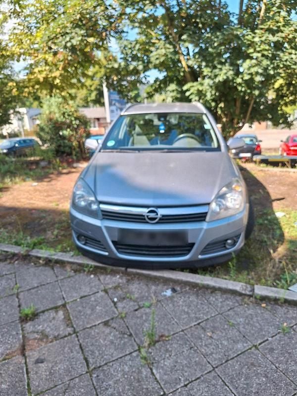 Grau Gebraucht 2006 Opel Astra Kombi | 999 € (Superpreis) - Bild 1/4
