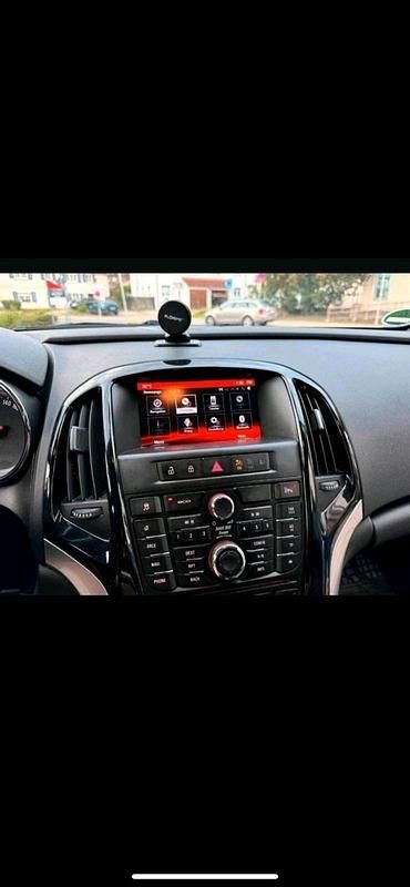 Gebraucht Opel Astra 136 PS (100 kW) 2014 Schwarz Kombi