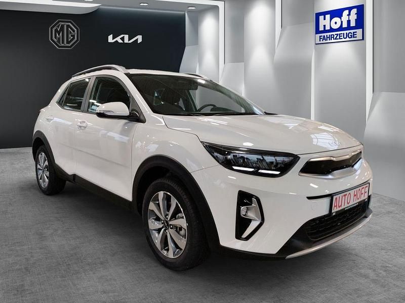 Neu Kia Stonic Vision 79 PS (58 kW) 2025 Weiss SUV