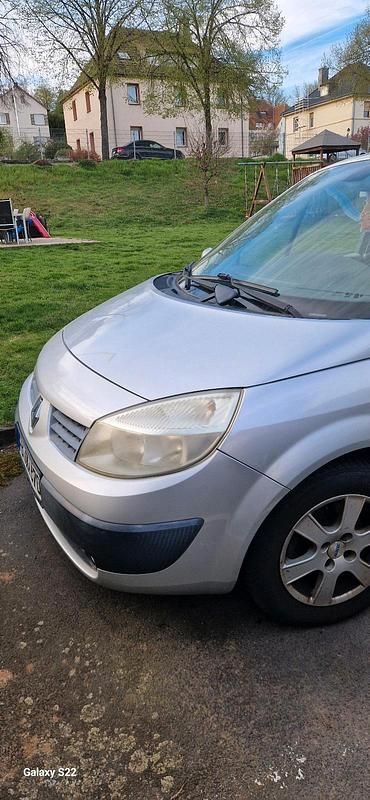 Gebraucht Renault Mégane II 111 PS (81 kW) 2005 Silber Limousine